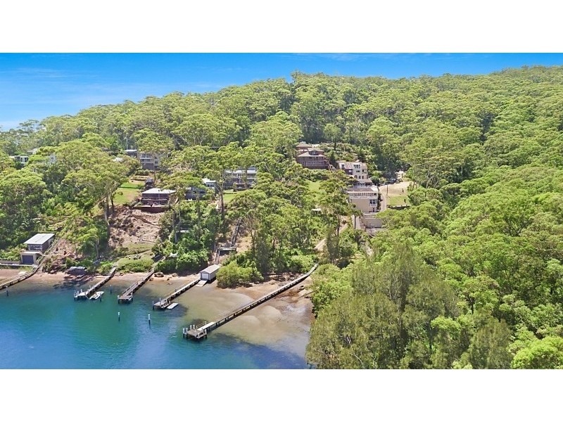 124 Daley Avenue, Daleys Point NSW 2257