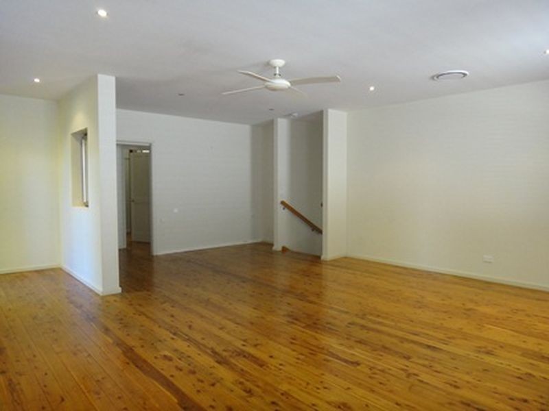 154 Wells Street, Springfield NSW 2250