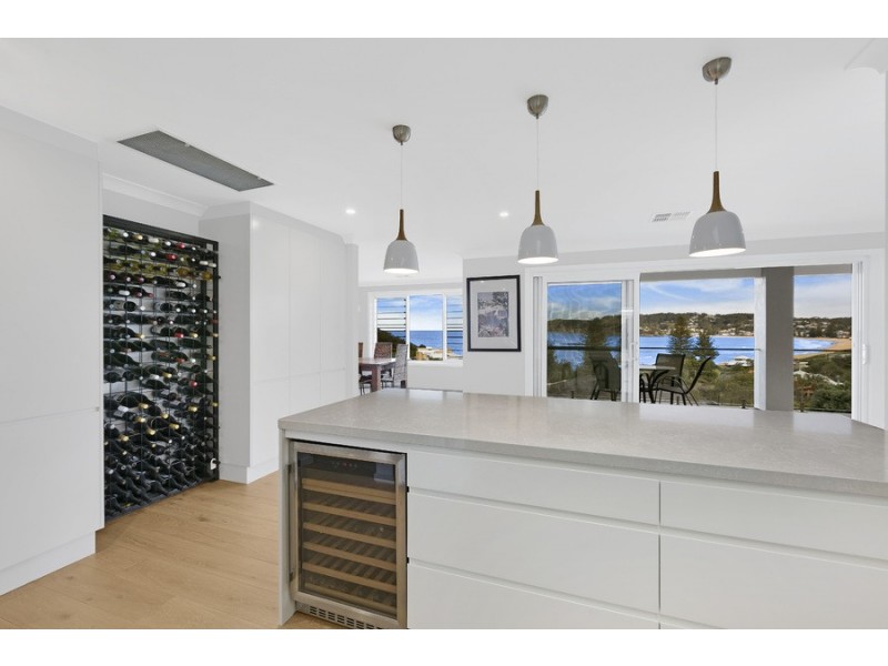 70 North Avoca Parade, North Avoca NSW 2260