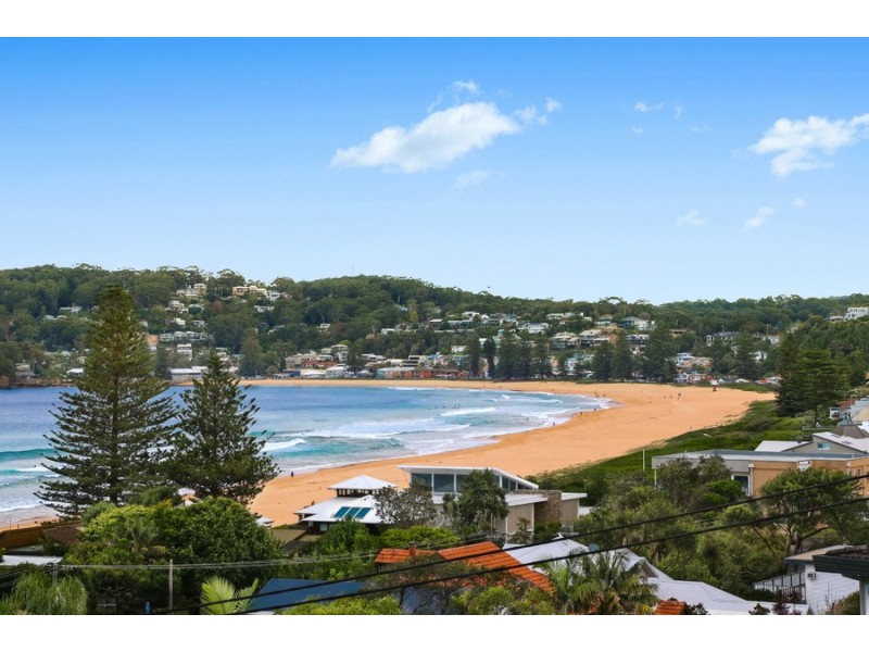 70 North Avoca Parade, North Avoca NSW 2260