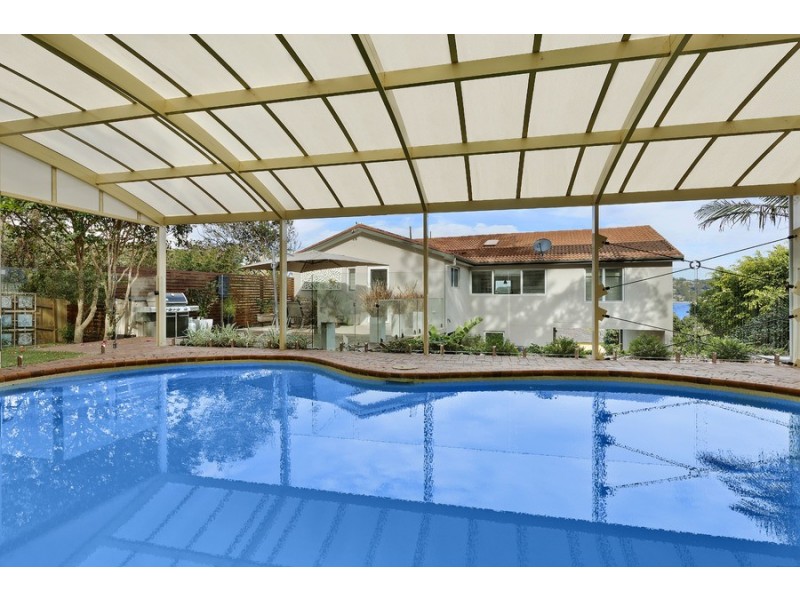 70 North Avoca Parade, North Avoca NSW 2260