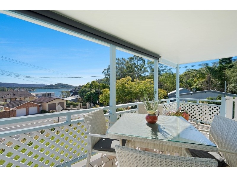 6 Empire Bay Drive, Daleys Point NSW 2257