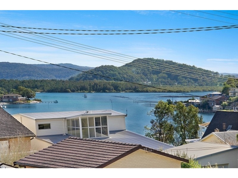6 Empire Bay Drive, Daleys Point NSW 2257