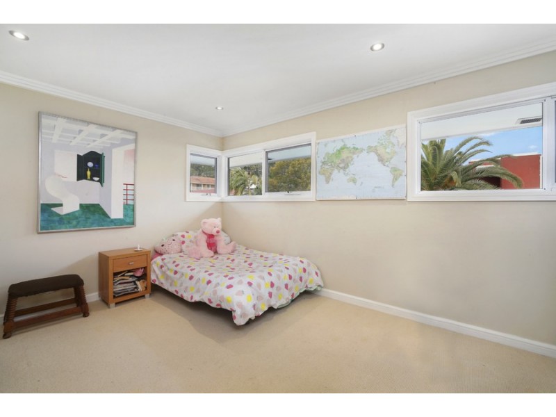 11 Grasslands Avenue, Terrigal NSW 2260
