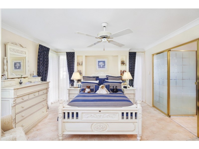 57 Thames Drive, Erina NSW 2250