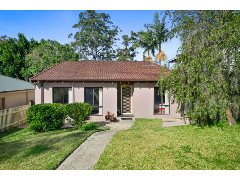 12 Girraween Avenue, Erina NSW 2250