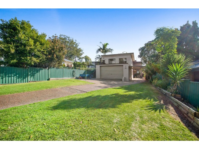12 Girraween Avenue, Erina NSW 2250