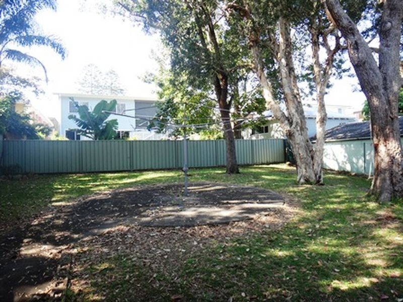 10 Lord Street, Shelly Beach NSW 2261