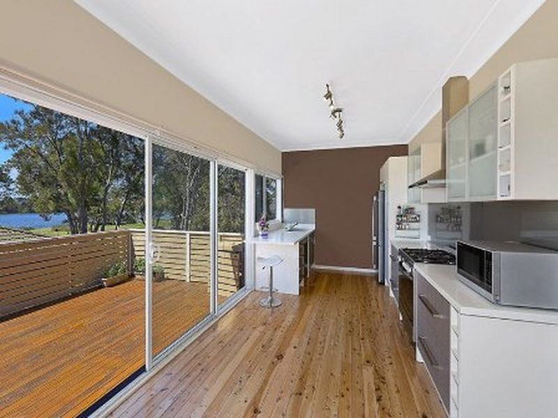10 Ogilvie Street, Terrigal NSW 2260