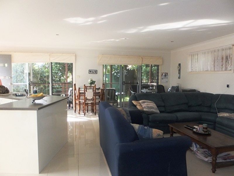 648B Coleridge Road, Bateau Bay NSW 2261