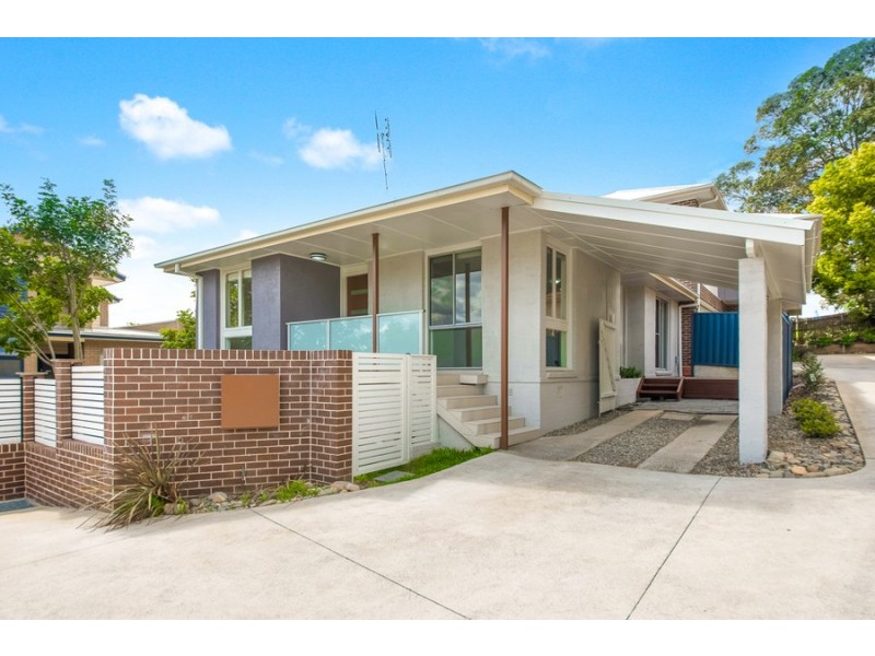 1/105 Hills Street, North Gosford NSW 2250