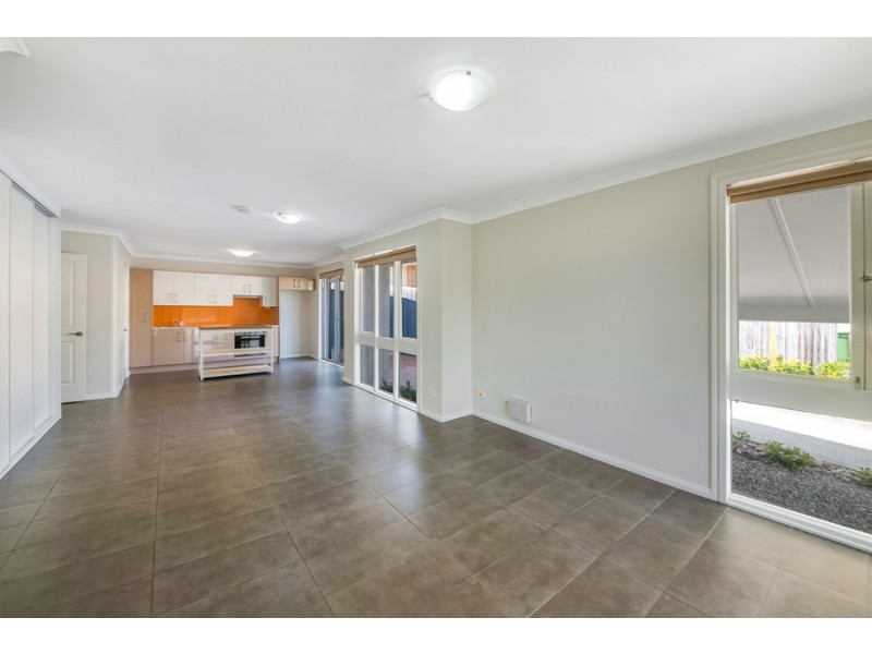 1/105 Hills Street, North Gosford NSW 2250