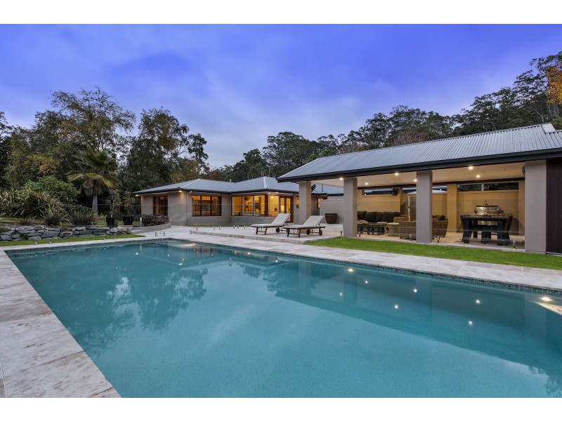 154 Oak Road, Matcham NSW 2250