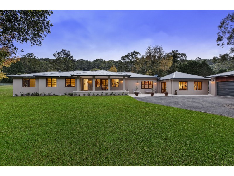 154 Oak Road, Matcham NSW 2250