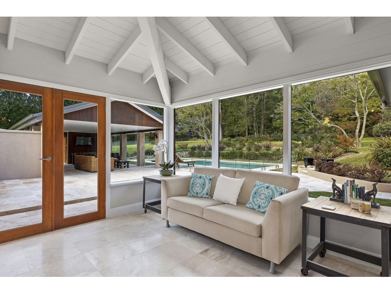 154 Oak Road, Matcham NSW 2250