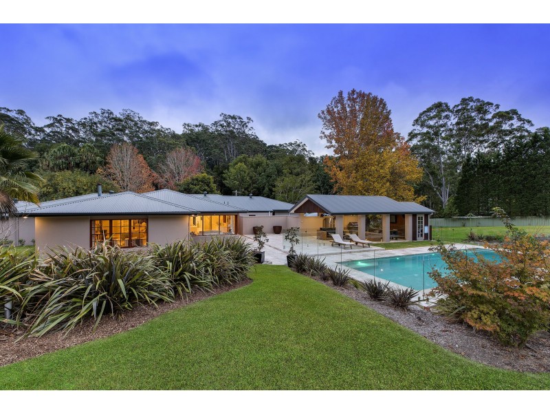 154 Oak Road, Matcham NSW 2250