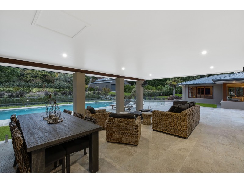 154 Oak Road, Matcham NSW 2250