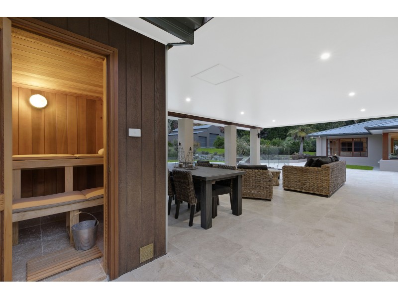 154 Oak Road, Matcham NSW 2250