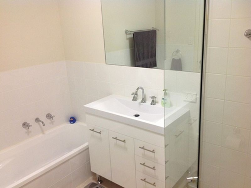 4/11 Jennie Cox Close, Erina NSW 2250