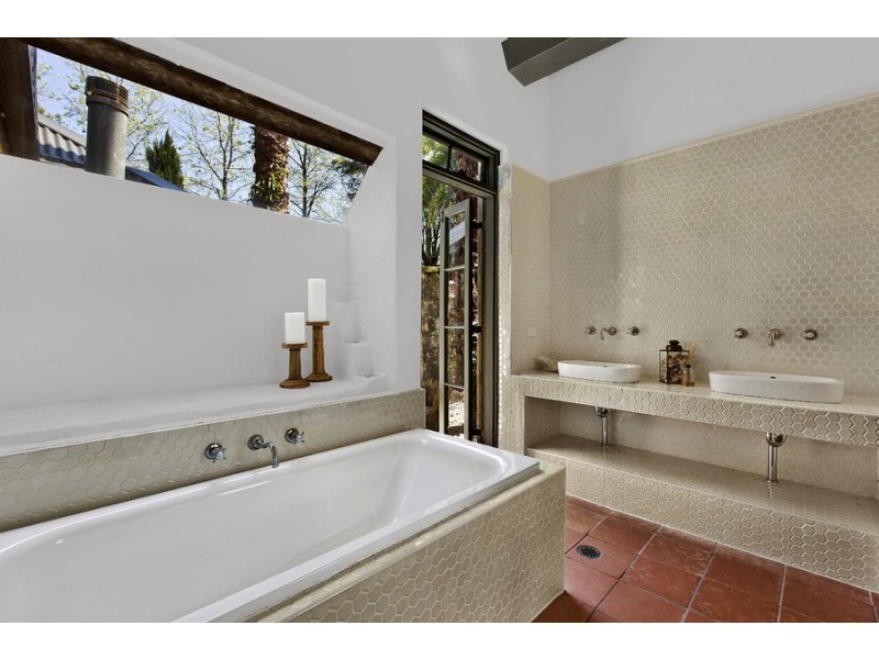 373 Oak Road, Matcham NSW 2250