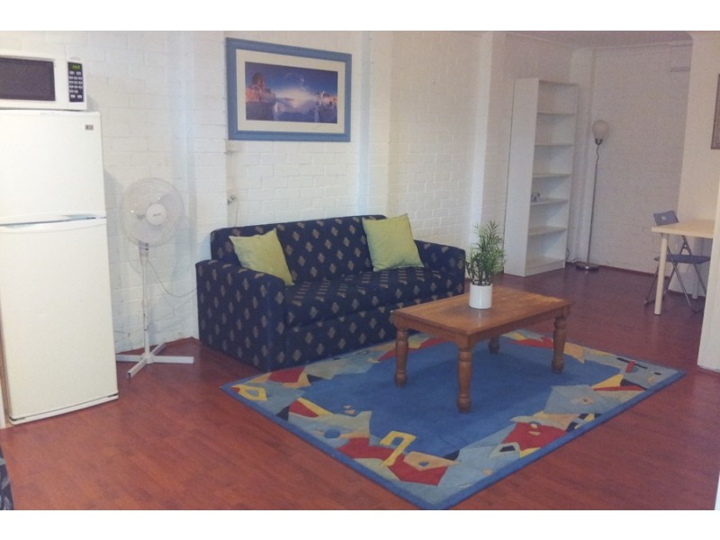 2a River Street, Springfield NSW 2250