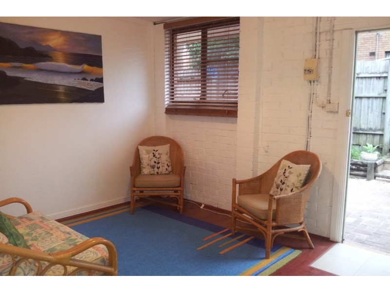 2a River Street, Springfield NSW 2250