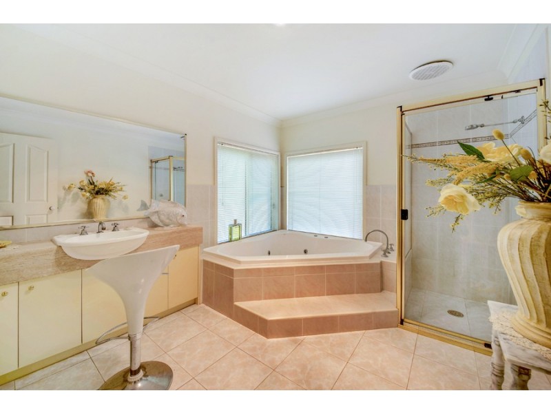 1 Lindford Place, Terrigal NSW 2260