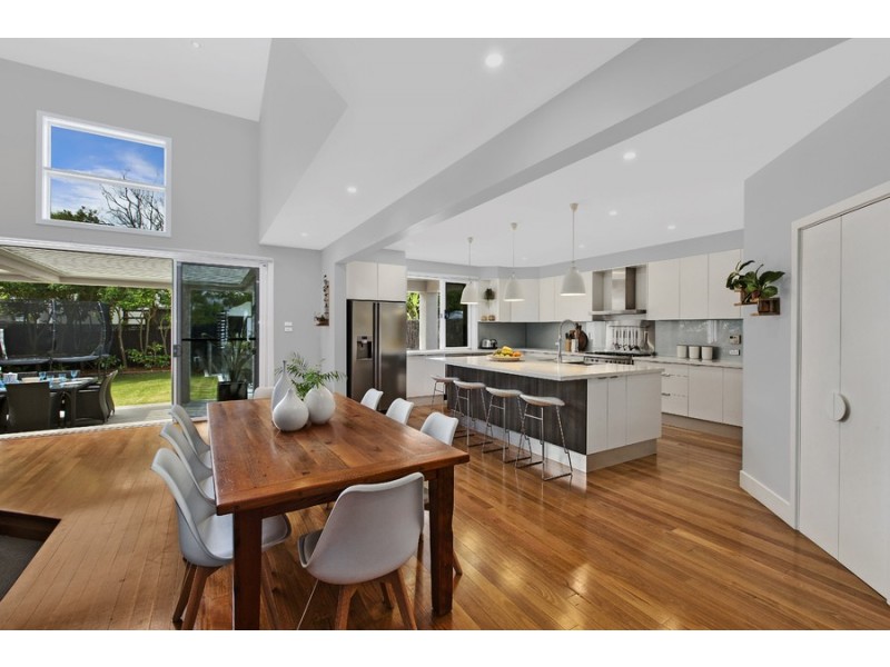 27 Renown Street, Wamberal NSW 2260
