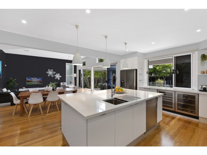 27 Renown Street, Wamberal NSW 2260