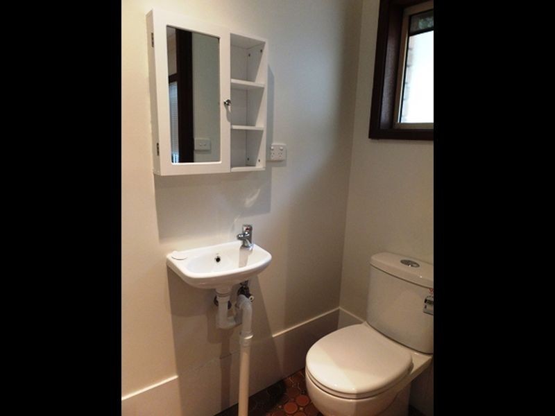 25 Coast Road, North Avoca NSW 2260