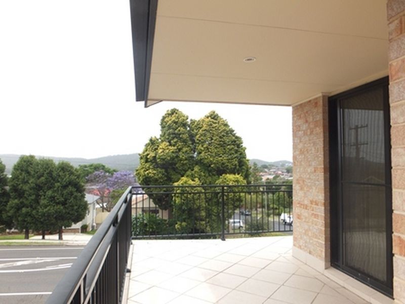 4/52-54 Wells Street, East Gosford NSW 2250