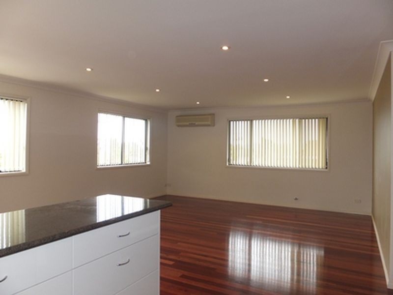 4/52-54 Wells Street, East Gosford NSW 2250