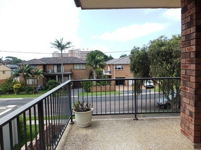 1/2 Henley Avenue, Terrigal NSW 2260