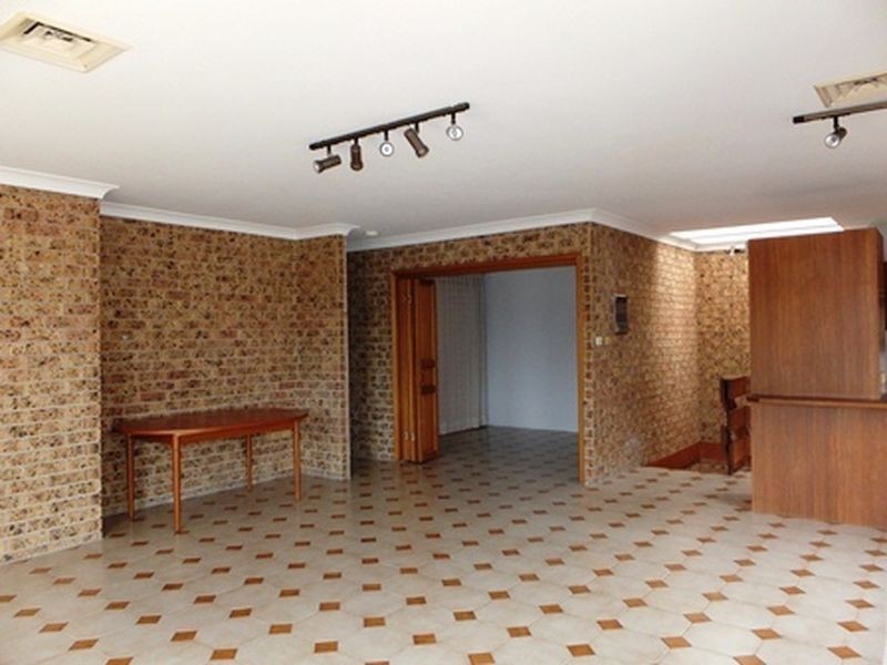 1/2 Henley Avenue, Terrigal NSW 2260