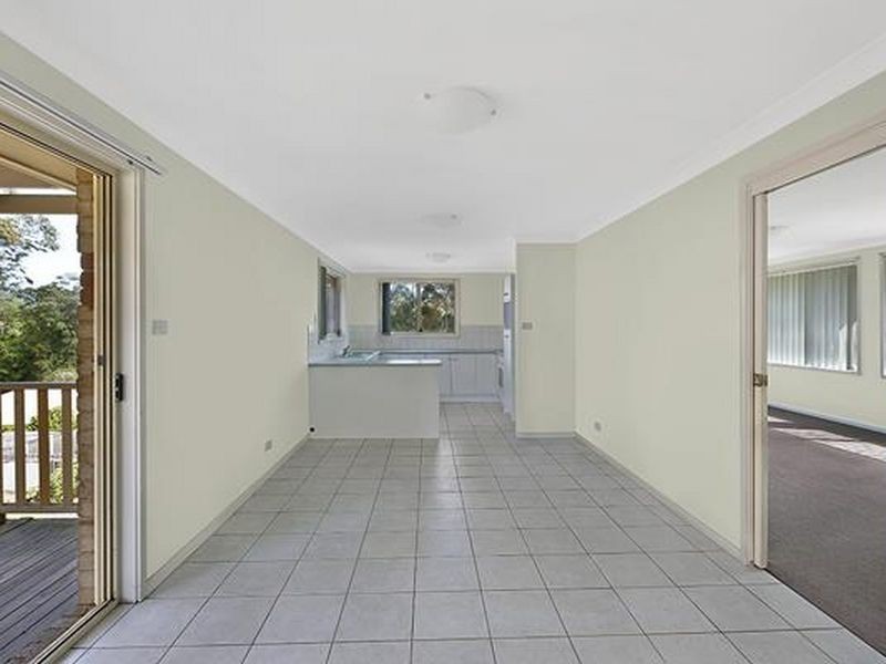 1 Mahogany Place, Springfield NSW 2250