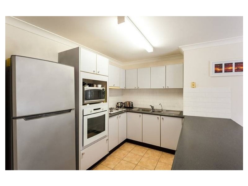 8/306 Terrigal Drive, Terrigal NSW 2260