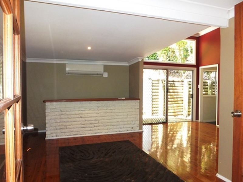 2 Mondy Crescent, Avoca Beach NSW 2251