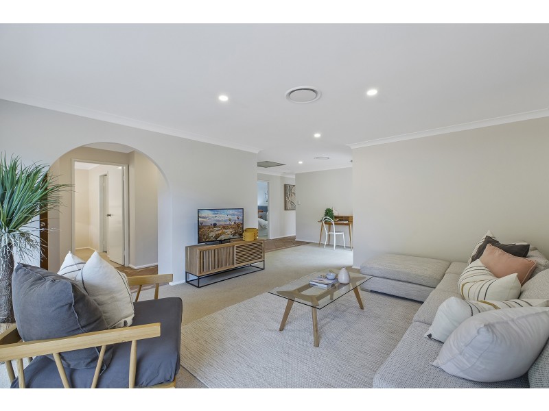 47 James Sea Drive, Green Point NSW 2251