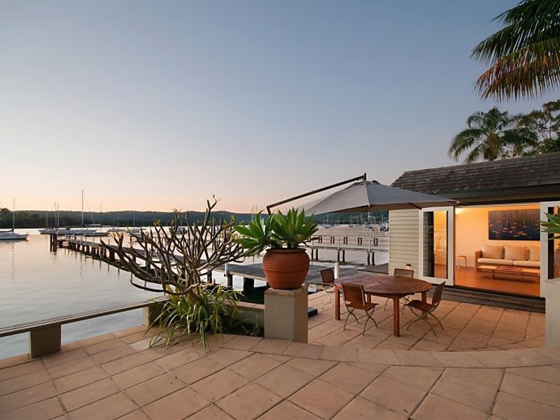 34 Eulalia Avenue, Point Frederick NSW 2250