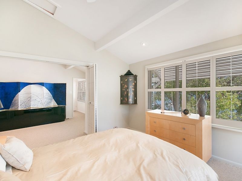 34 Eulalia Avenue, Point Frederick NSW 2250