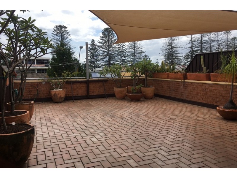 4/16 Church Street, Terrigal NSW 2260