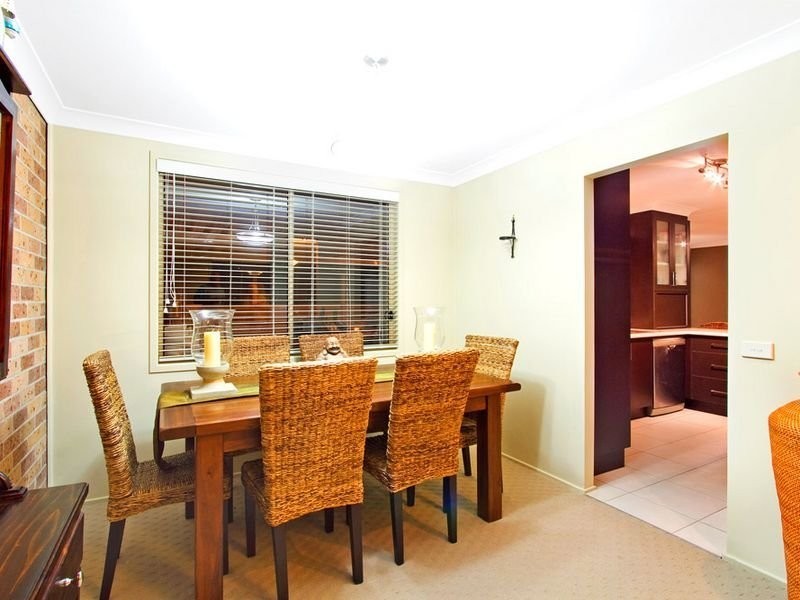 27 Valley View Road, Bateau Bay NSW 2261