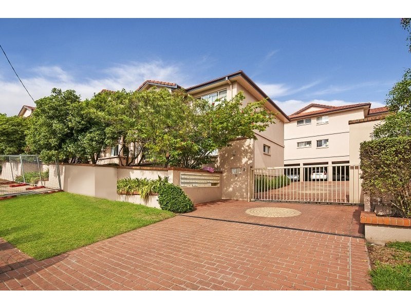 20/9-11 Junction Road, Terrigal NSW 2260