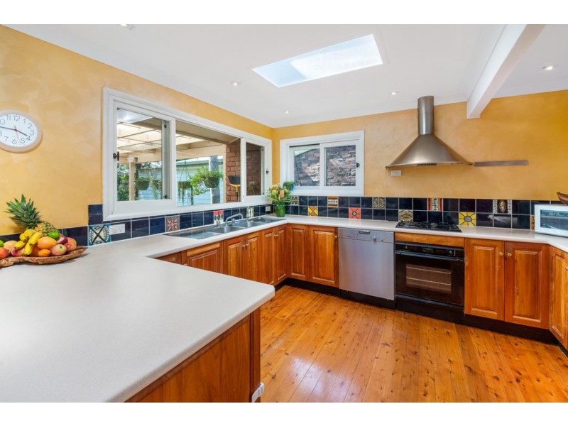 48 North Scenic Road, Forresters Beach NSW 2260