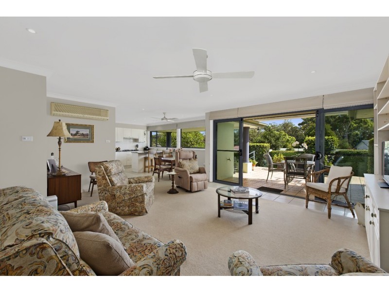 2/85-89 Willoughby Road, Terrigal NSW 2260