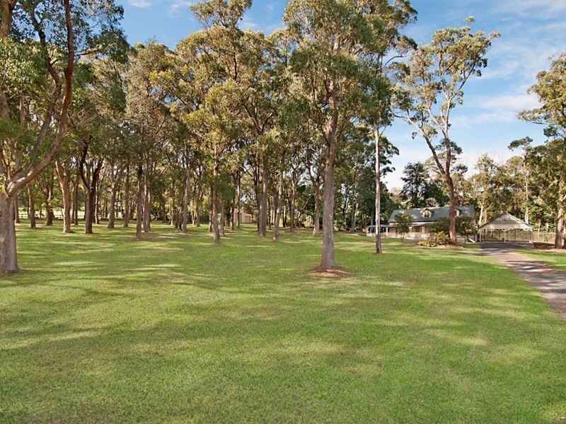 36 Worthing Road, Erina NSW 2250