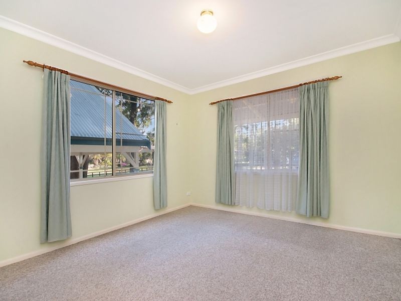 36 Worthing Road, Erina NSW 2250