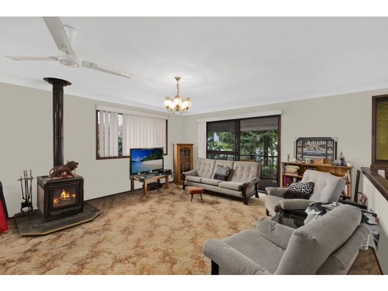 11 Tora Avenue, Kincumber NSW 2251