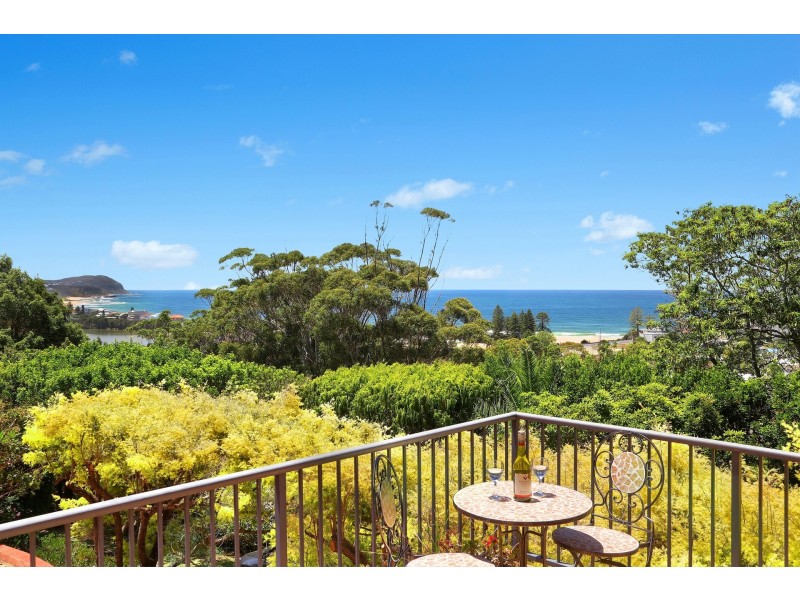 18B Hillcrest Street, Terrigal NSW 2260