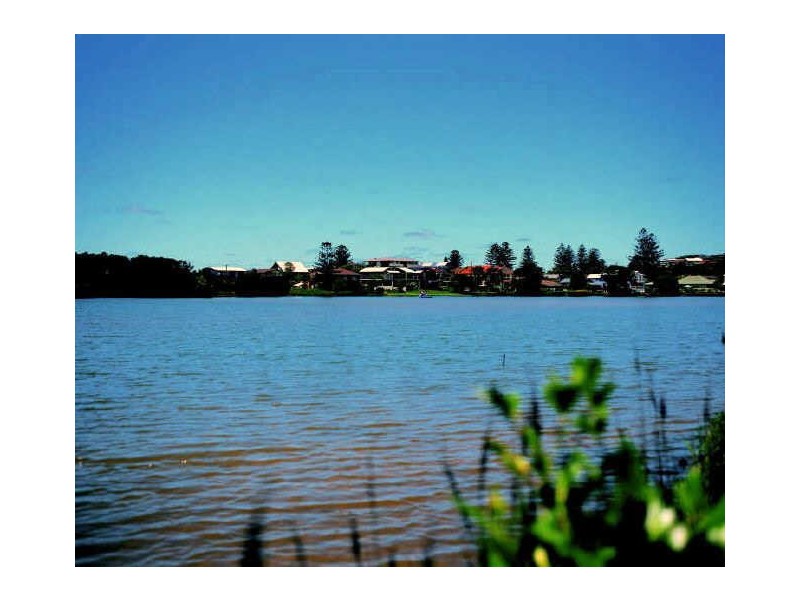 2/28 Bundara Avenue, Wamberal NSW 2260